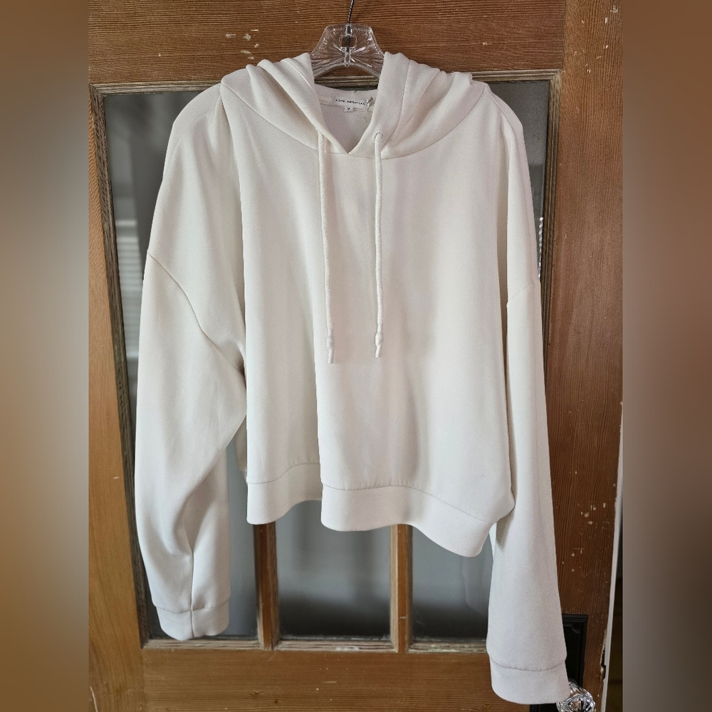 Good American 7 Cream crop hoodie